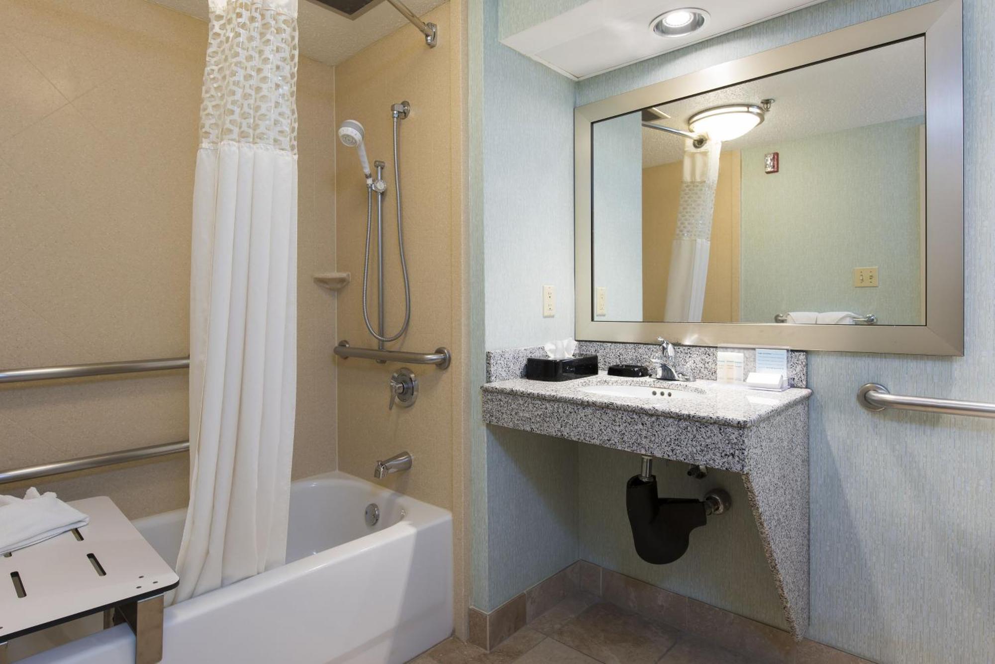 Hampton Inn & Suites Kokomo Zewnętrze zdjęcie